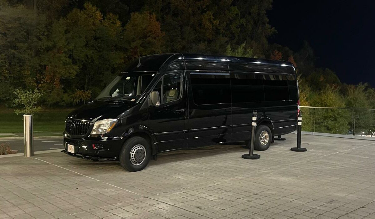 Sprinter van 2 Larissa